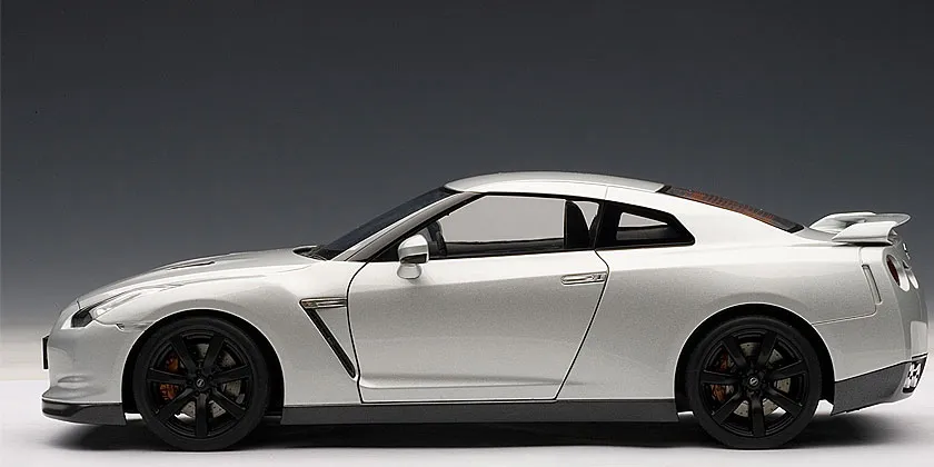 Nissan GT-R (R35)